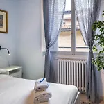 Uffizi Gallery Spacious 3br *