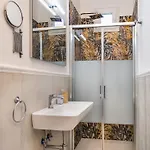 Uffizi Gallery Spacious 3br