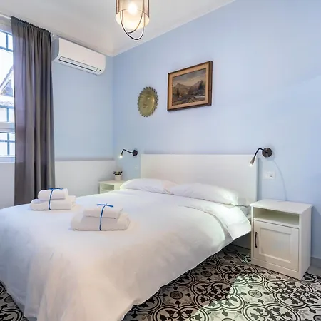 Uffizi Gallery Spacious 3br Apartment