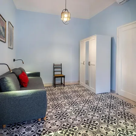 Uffizi Gallery Spacious 3br *