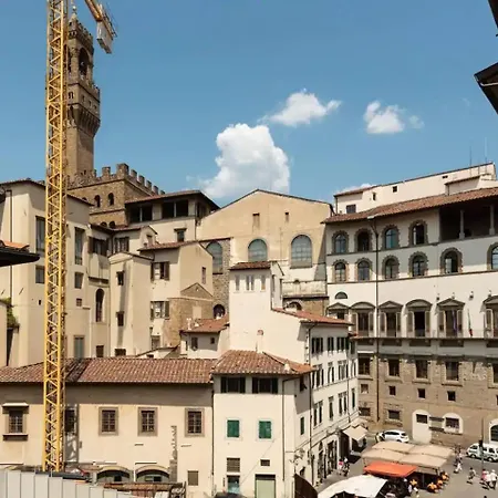 Uffizi Gallery Spacious 3br